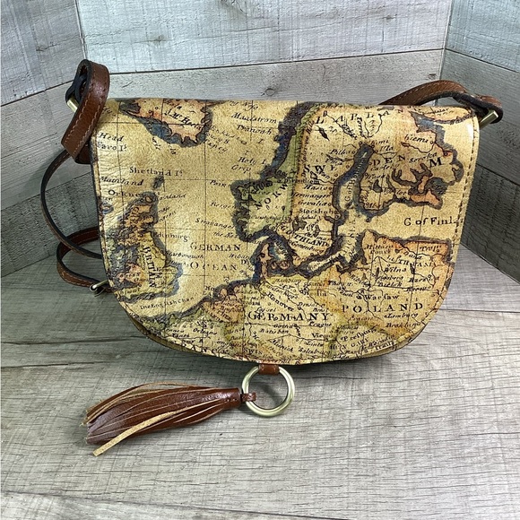 Patricia Nash Brinlee Saddle European  Map Crossbody Bag+ MATCHING COIN PURSE - Picture 1 of 12